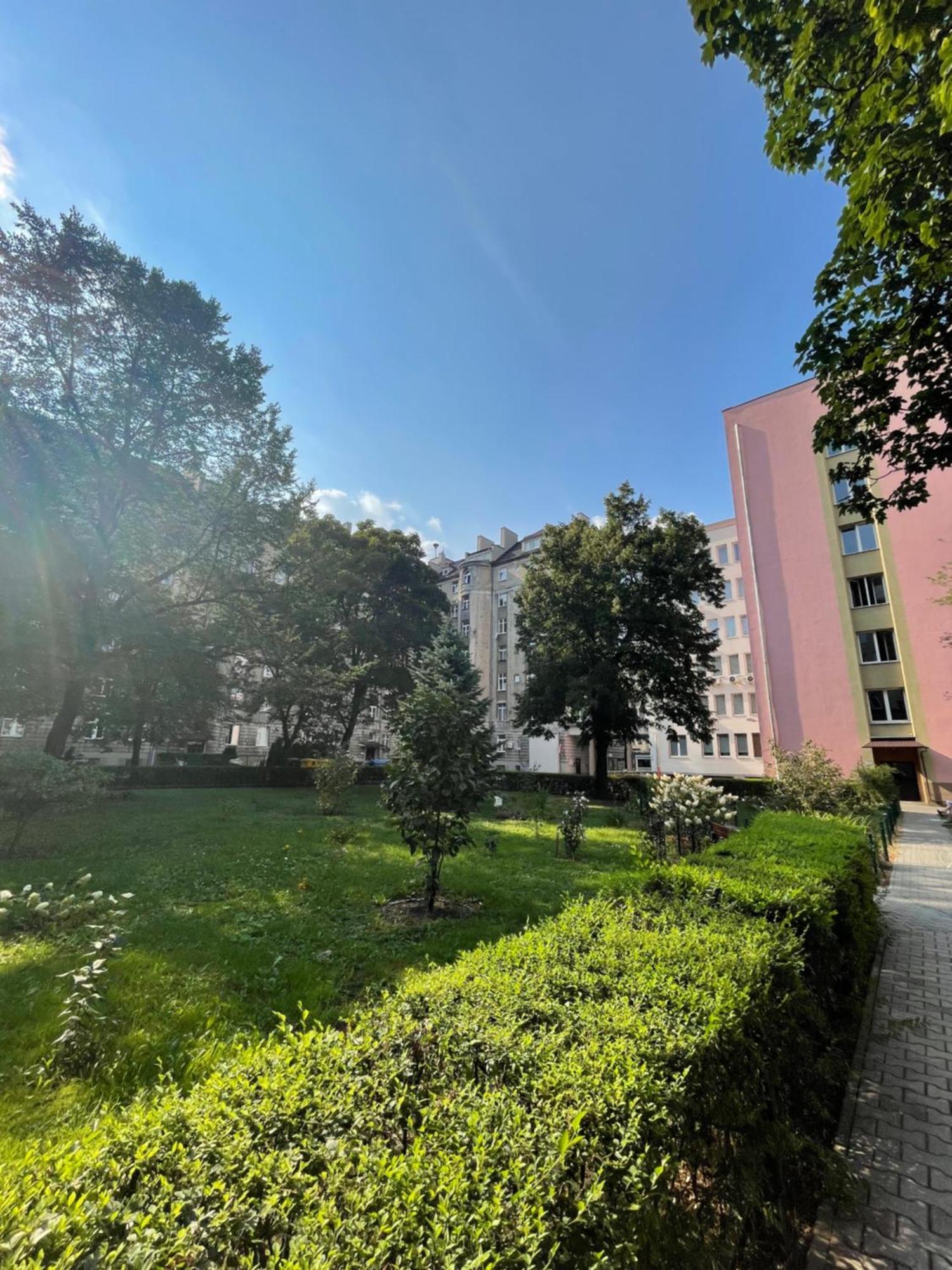 Studio W Centrum Warszawy Ulica Chmielna - 500M Od Dworca Centralnego - By Good Sleeping Warsaw Exterior photo